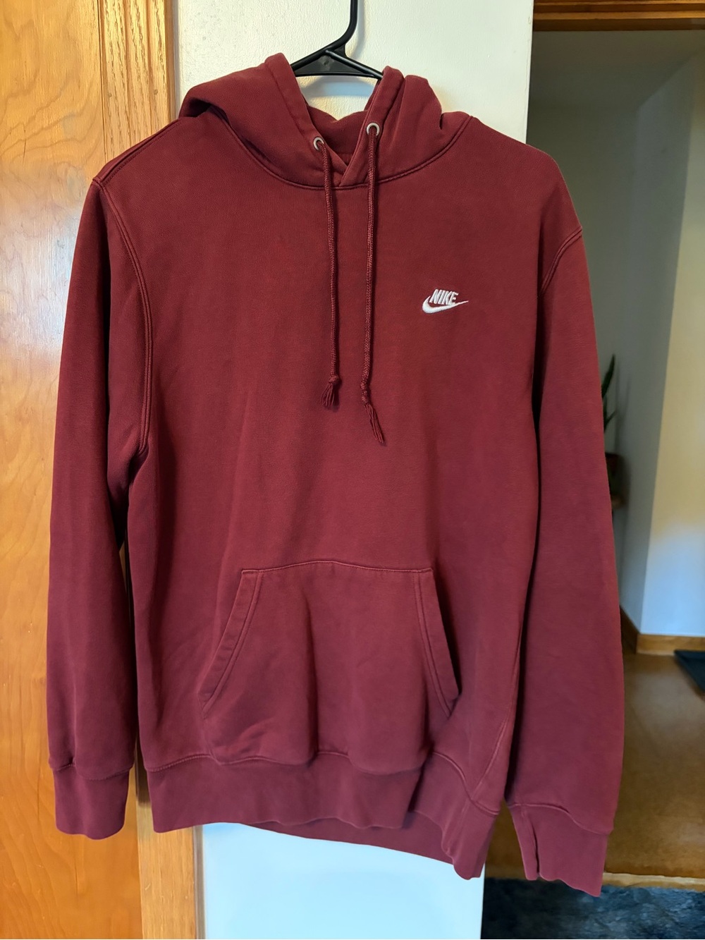Nike Men's Burgundy Pullover Hoodie with Small White Logo